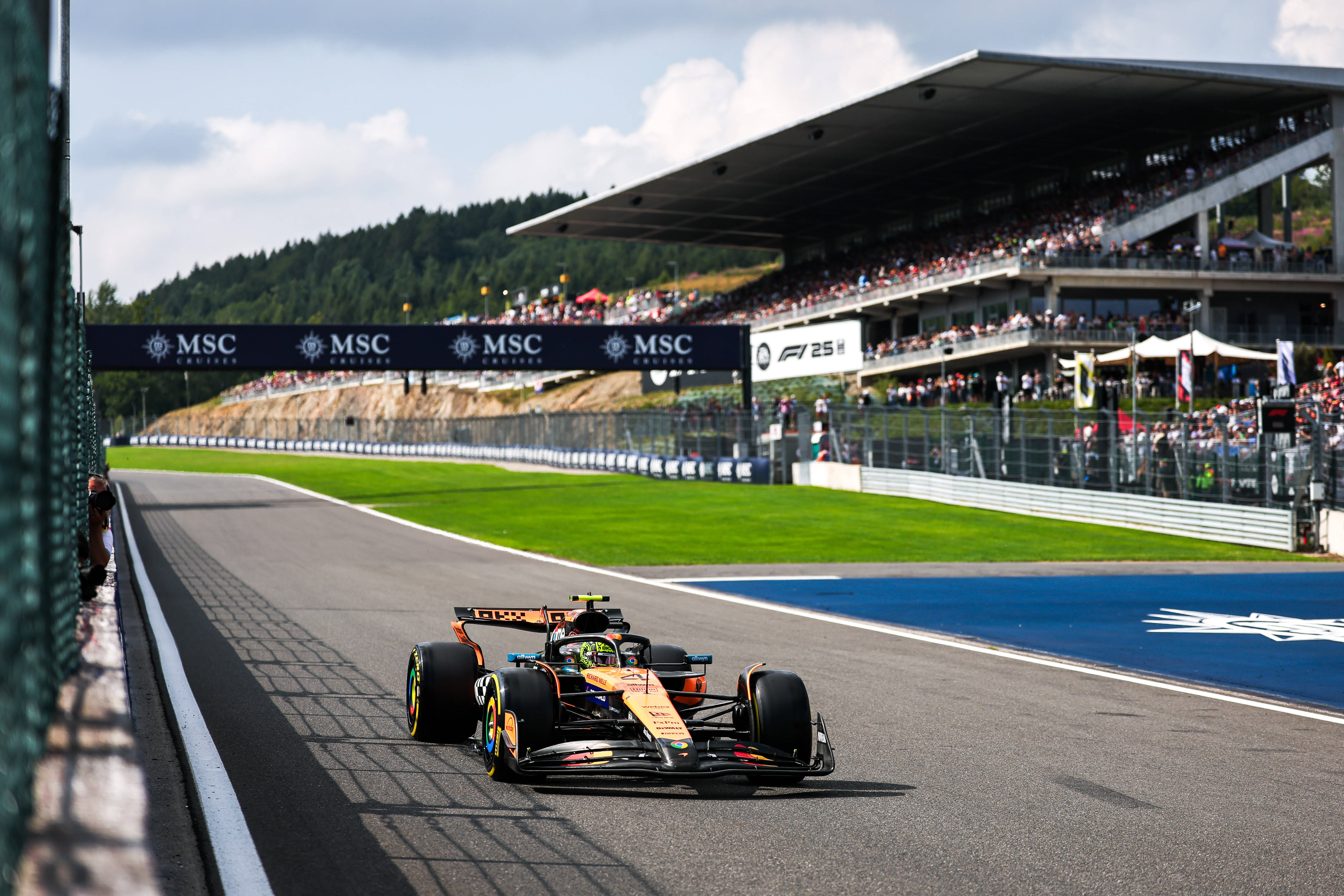 迈凯伦逆转索伯车队，塞恩斯刷新纪录的简单介绍