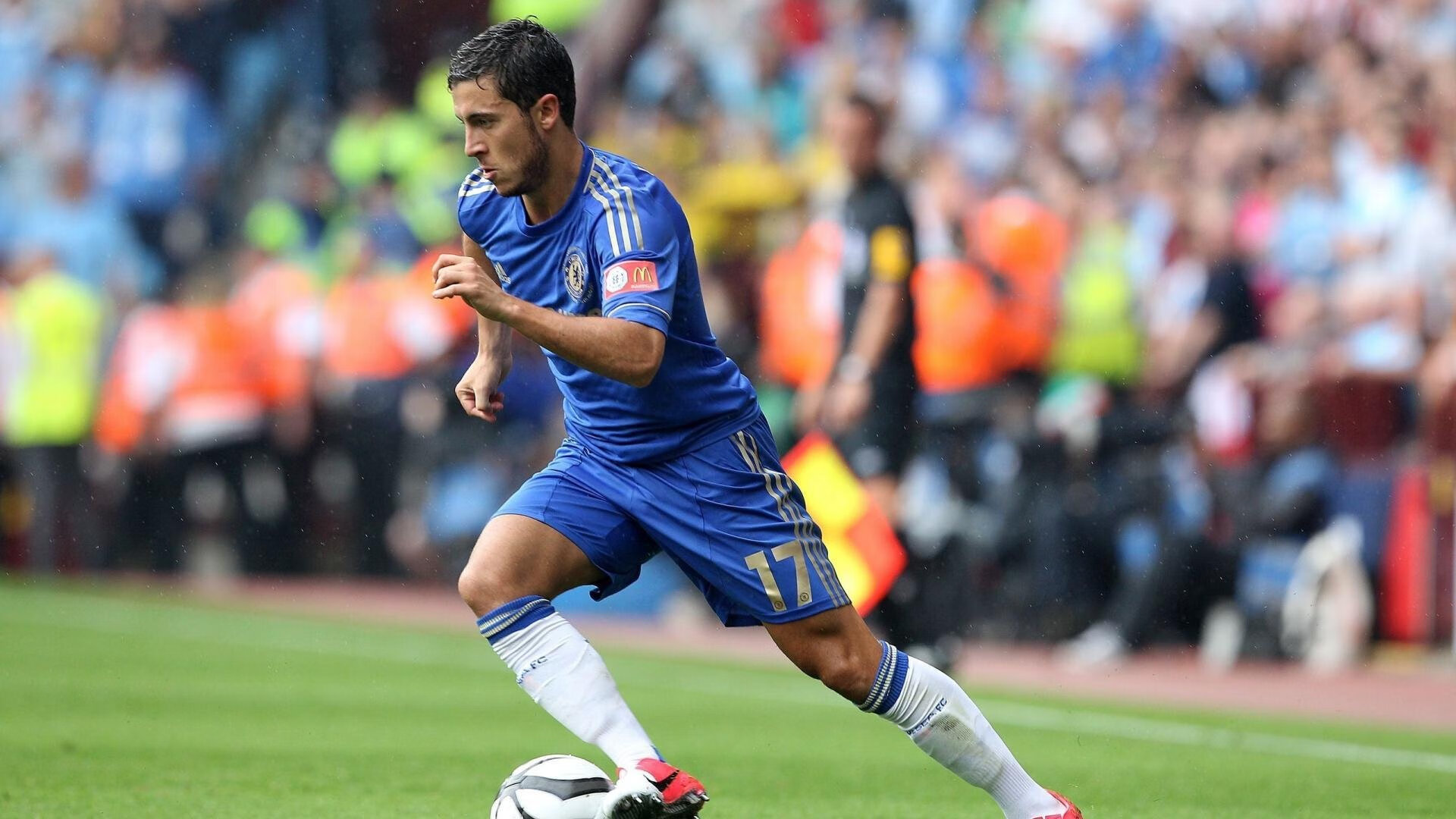 欧冠决赛焦点战，雄鹿险胜北京队